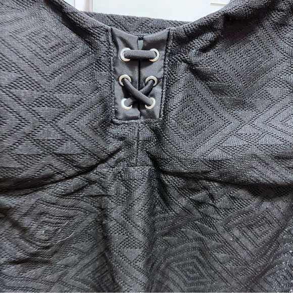 ADDITION Elle Cactus Black Tankini Top Size 2x - Picture 2 of 9